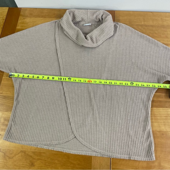 Lularoe Kristen waffle knit cowl neck with crisscross front Large - Picture 10 of 11